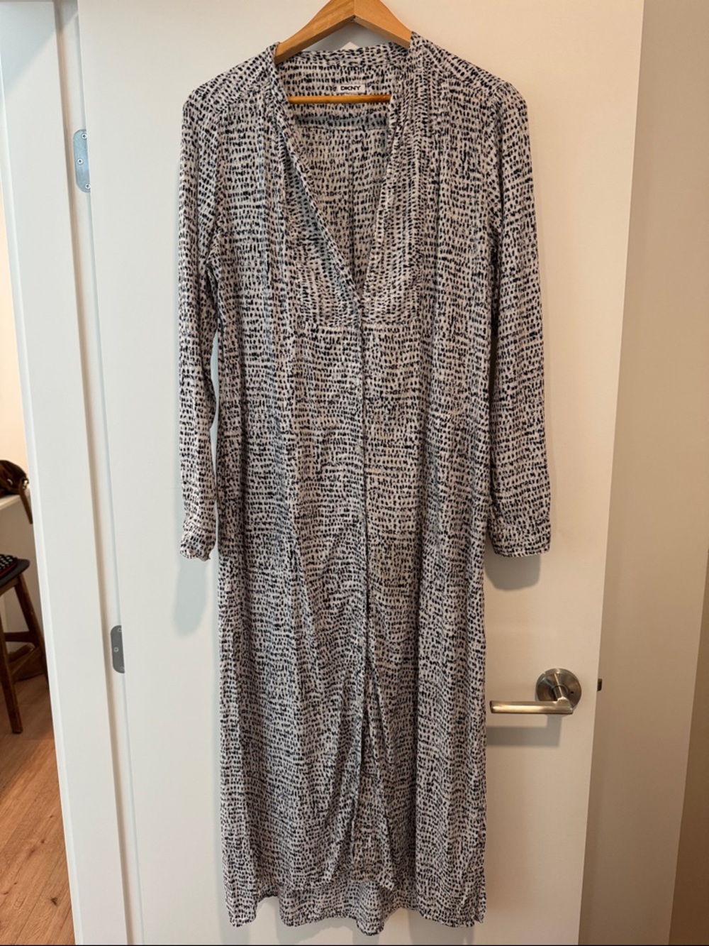 DKNY Black and White Printed Long Sleeve Maxi